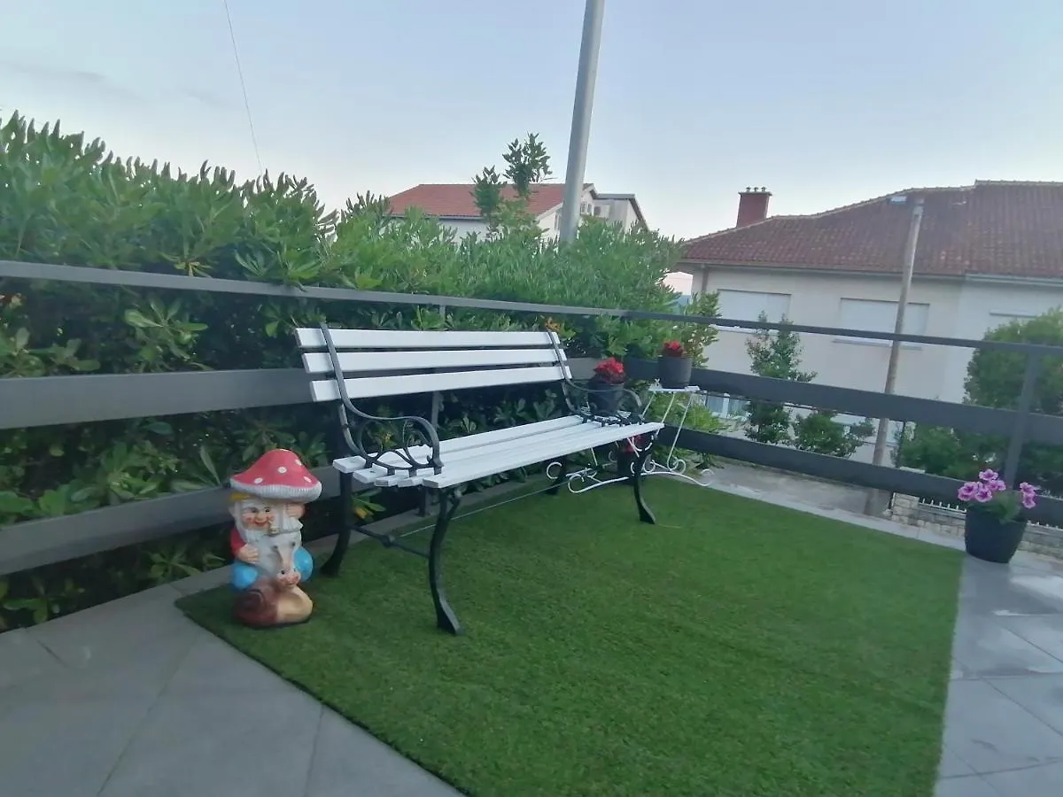 Apartment Marko Dunato Crikvenica 0*,  Croatia